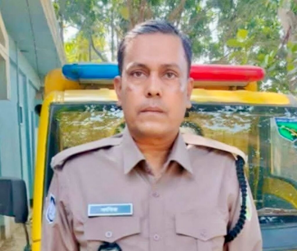 কক্সবাজারে আবাসিক হেটেল থেকে পুলিশ সদস্যের ঝুলন্ত মরদেহ উদ্ধার
