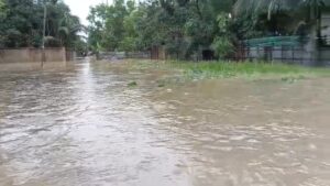 টেকনাফে টানা বৃষ্টিতে প্লাবিত নিম্নাঞ্চল, পানিতে তলিয়ে গেছে মসজিদ-মাদ্রাসা