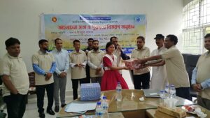 উপজেলা স্বাস্থ্য ও পরিবার পরিকল্পনা কর্মকর্তা ডা. নওশাদ খান, উপজেলা কৃষি কর্মকর্তা মিন্টু মিয়া, প্রাণিসম্পদ কর্মকর্তা ডা. নোমান,