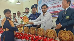 লামায় জাতীয় ও দক্ষিণ এশিয়ান কারাতে জয়ীদের সংবর্ধনা