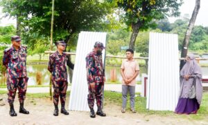 পাহাড়ি-বাঙালি জনগোষ্ঠীর পাশে বিজিবির রামগড় জোন, শিক্ষা-চিকিৎসাসহ বিভিন্ন খাতে মানবিক সহায়তা