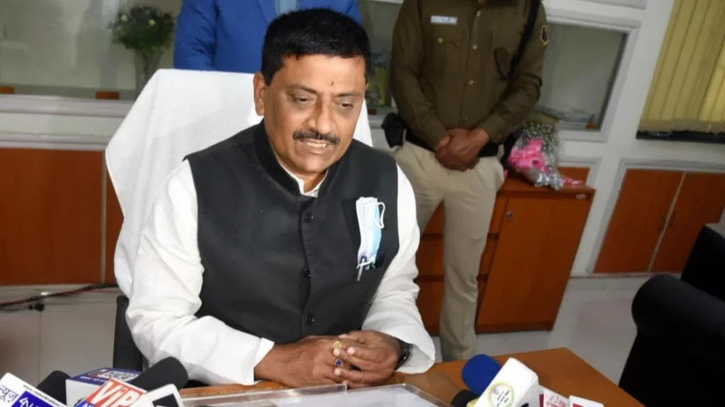বাংলাদেশের সঙ্গে ফারাক্কা চুক্তি নবায়ন না করার দাবি ভারতীয় এমপির