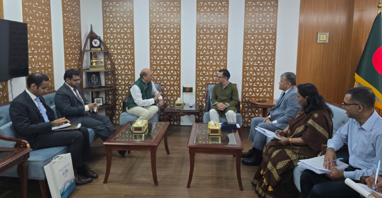 ভারত-বাংলাদেশ স্থলবন্দর ও সীমান্ত হাট চালুর বিষয়ে বাণিজ্যমন্ত্রী-হাইকমিশনার বৈঠক