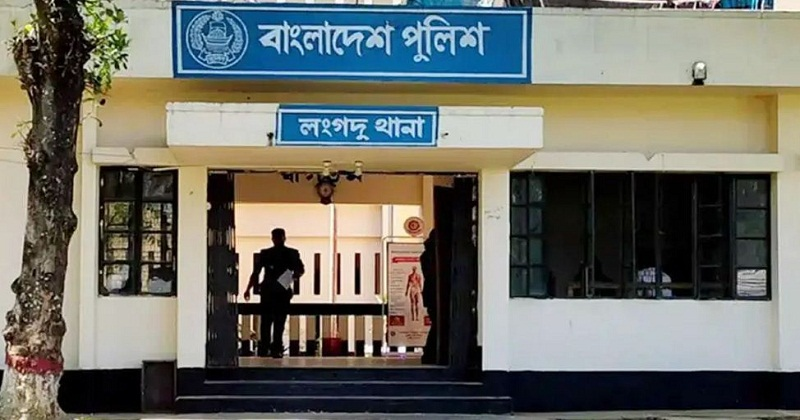 লংগদুতে অটোরিকশাচালককে কুপিয়ে প্রায় দুই লাখ টাকা ছিনতাইয়ের অভিযোগ