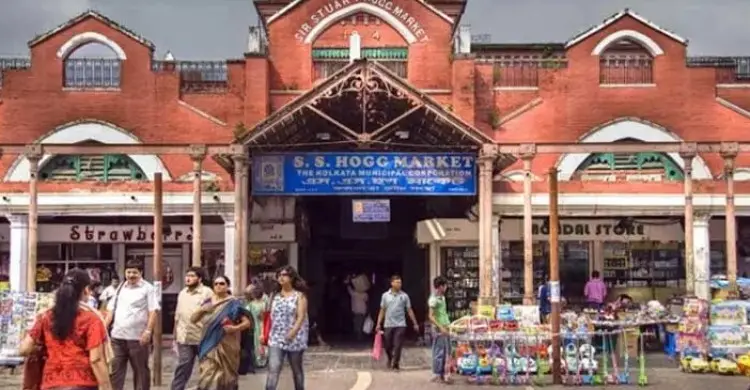 বাংলাদেশিদের ভিসা দেওয়া বাড়তেই ফের মুখরিত কলকাতা নিউমার্কেট