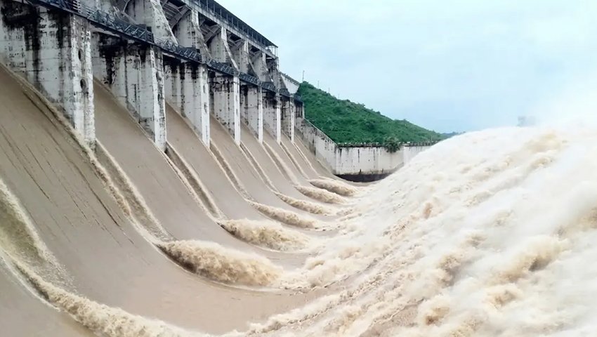 ফারাক্কার সব গেট খুলে দিতে শুভেন্দুকে বিহারের মুখ্যমন্ত্রীর ফোন