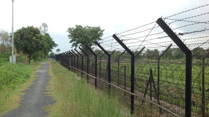 মিয়ানমার সীমান্তে অবৈধ বাণিজ্য ঠেকাতে মিজোরামের লংতলাইয়ে কড়া নজরদারির নির্দেশ