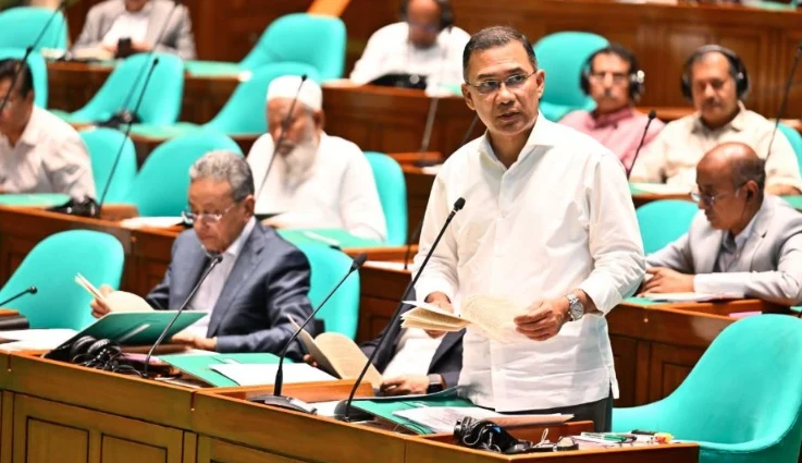 কৃষকদের পাঁচ বছরের মধ্যে সৌরবিদ্যুৎ চালিত পানির পাম্প দেওয়ার ঘোষণা তারেক রহমানের