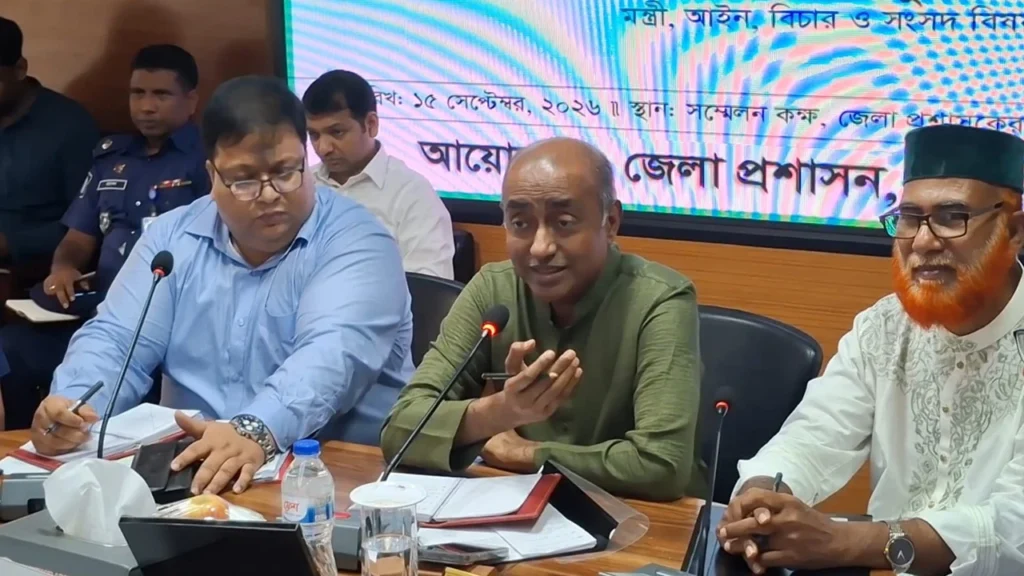সীমান্তের ওপার থেকে ড্রোনে করে মাদক আসছে: আইনমন্ত্রী
