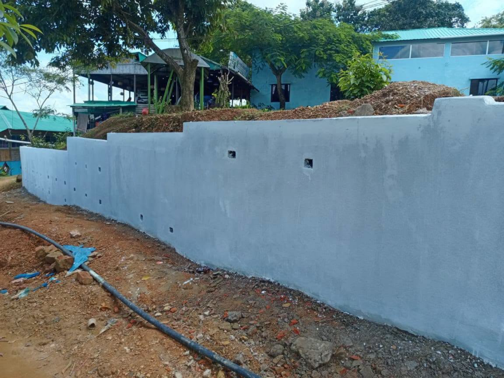 সাজেকে গির্জা-লুসাই ক্লাবের দেয়াল পুনর্নির্মাণ করল সেনাবাহিনী, রক্ষা হবে পাহাড়ি মাটি ও সৌন্দর্য