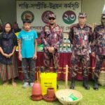 যামিনীপাড়ায় ২০০ দরিদ্র কৃষক পরিবারের মাঝে বিজিবির কৃষি ও খামার সামগ্রী বিতরণ