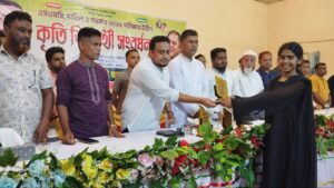 রামগড়ে এসএসসি ও সমমানের পরীক্ষায় উত্তীর্ণ ২৪৫ শিক্ষার্থীকে ছাত্রদলের সংবর্ধনা