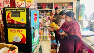 বাঘাইছড়িতে মোবাইল কোর্টে দুই ফলের দোকানকে ১২ হাজার টাকা জরিমানা