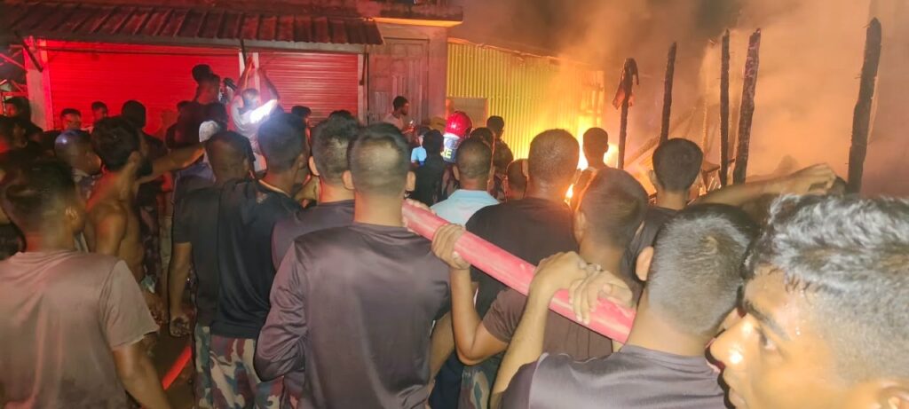 বলিপাড়া বাজারকে বড় অগ্নিকাণ্ড থেকে রক্ষা করল বিজিবির দ্রুত তৎপরতা, পুড়েছে ১৩ দোকান