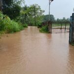 ভোরের ভারী বৃষ্টিতে পানির নিচে খাগড়াছড়ি, কয়েক ঘণ্টা বন্ধ রাঙামাটি সড়ক
