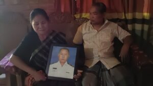 ‘সবই আসবে, সবই হবে—শুধু আসবে না আমার ছোট ছেলে ট্রোম্যান’