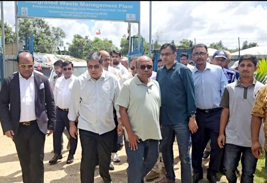 রোহিঙ্গা ক্যাম্পে প্লাস্টিক থেকে বিদ্যুৎ উৎপাদন প্রকল্প পরিদর্শনে প্রতিমন্ত্রী