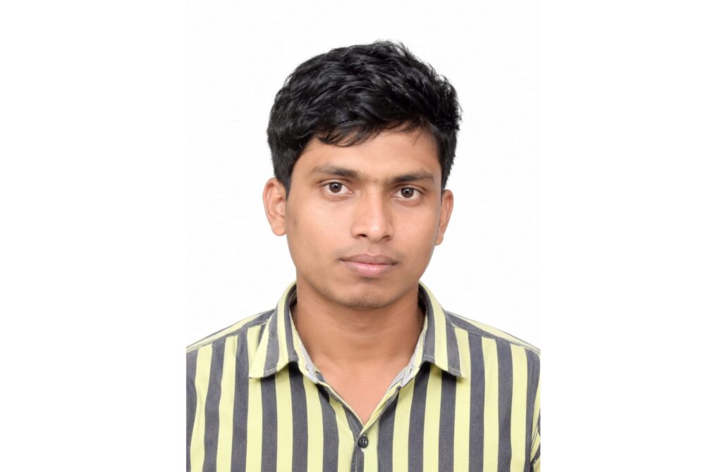 টেকনাফে মুষলধারে বৃষ্টির মধ্যে বজ্রপাতে কৃষক আহত