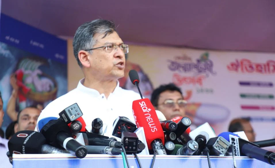 রোহিঙ্গা সংকট বাংলাদেশের পাশাপাশি পুরো অঞ্চলের নিরাপত্তার জন্য হুমকি: স্বরাষ্ট্রমন্ত্রী