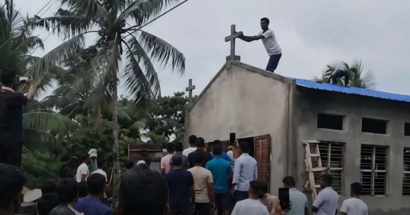 পশ্চিমবঙ্গে বিজেপি শাসনের ২ মাসেই খ্রিস্টানদের ওপর অন্তত ১৫ হামলা