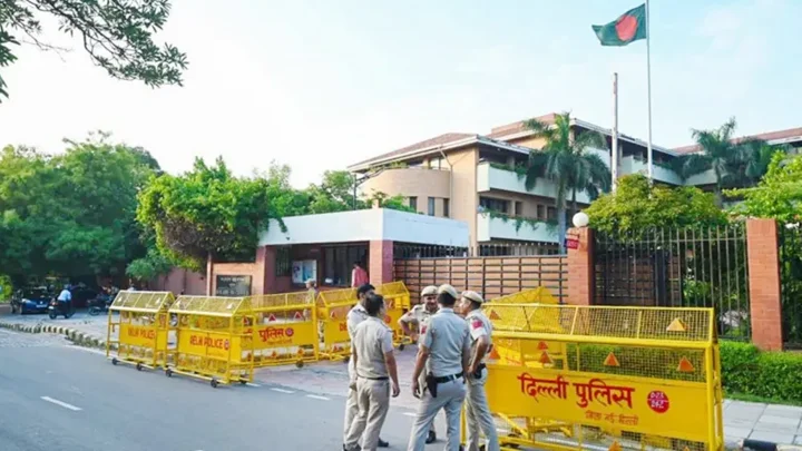 নয়াদিল্লিতে বাংলাদেশের হাইকমিশনার অনুমোদন আটকে রেখেছে ভারত