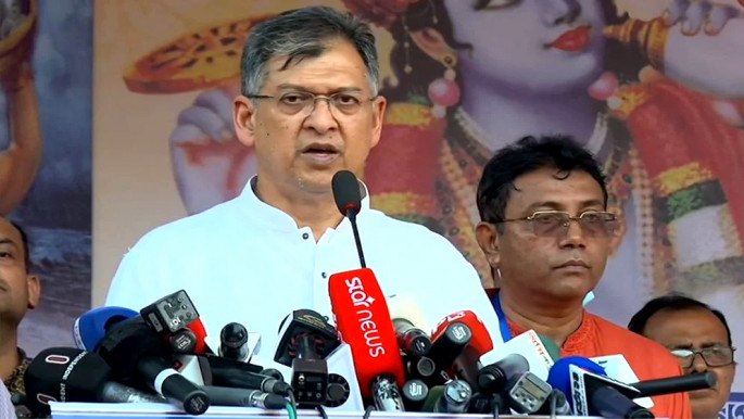 সংখ্যালঘু নয়, নাগরিকত্বের ভিত্তিতে সবাই সমান নিরাপত্তা পাবে: স্বরাষ্ট্রমন্ত্রী