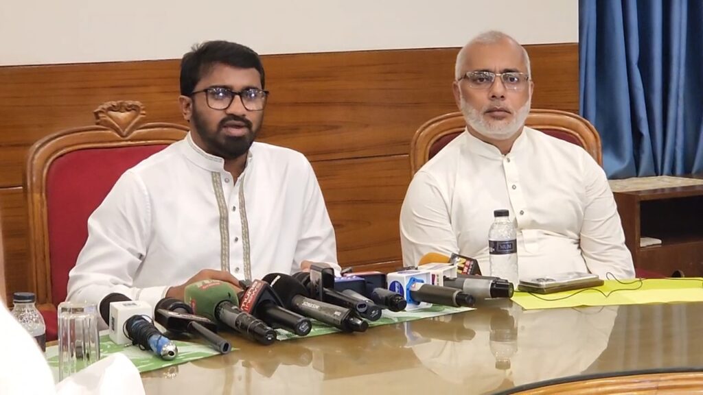 জামায়াত-এনসিপি এখন স্বরাষ্ট্রমন্ত্রীকে টার্গেট করেছে: রাশেদ খাঁন