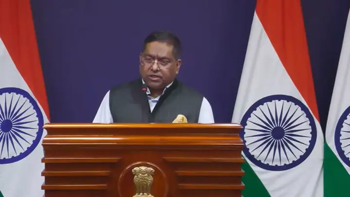 ‘গঙ্গা পানি বণ্টন চুক্তি নবায়ন সংক্রান্ত আলোচনা যৌথ নদী কমিশনের আওতাতেই পরিচালিত হবে’