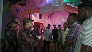 দীঘিনালার ৯ পূজামণ্ডপে নিরাপত্তায় ৩ প্লাটুন বিজিবি, পরিদর্শনে ব্যাটালিয়ন অধিনায়ক