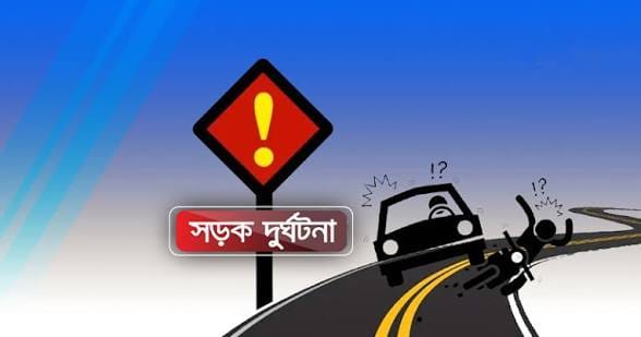 আলীকদম-থানচি সড়কে দুই পিকআপের সংঘর্ষ, আহত ১২ পর্যটক