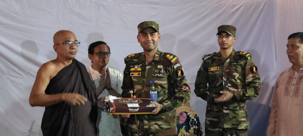 বান্দরবানে প্রবারণা পূর্ণিমার অনুষ্ঠানে সেনা জোন অধিনায়ক, সম্প্রীতির বার্তা