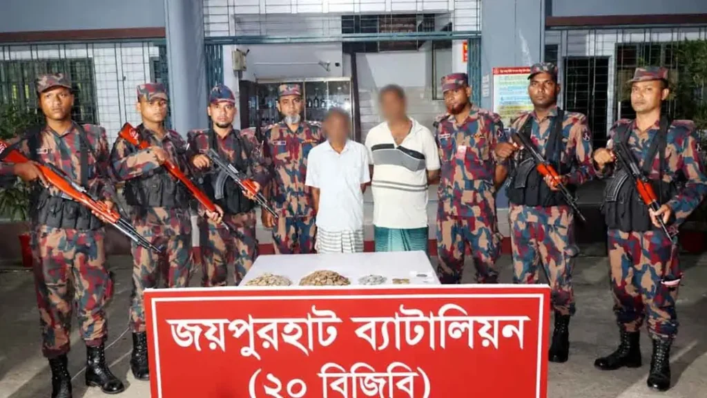 বিজিবির অভিযানে আড়াই কোটির বেশি মূল্যের বিদেশি কয়েন জব্দ, আটক ২