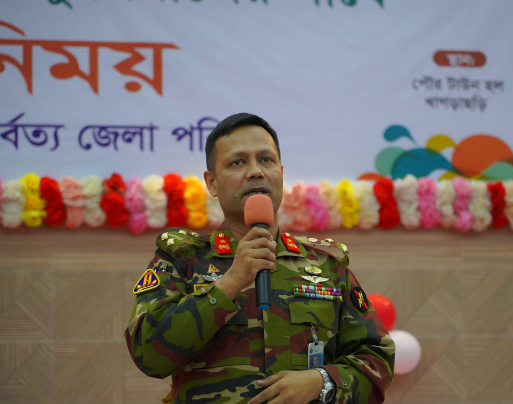 পাহাড়ে কৌশলে তরুণদের সঙ্গে নিরাপত্তা বাহিনীর দূরত্ব তৈরি করা হয়েছে- ব্রিগেডিয়ার জেনারেল কে এম ওবায়দুল হক